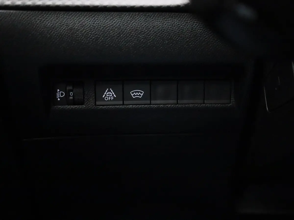 1.2 Puretech 96kW S&S Allure | Apple Carplay / Android Auto | Parkeersensoren | Achteruitrijcamera | Cruise Control |