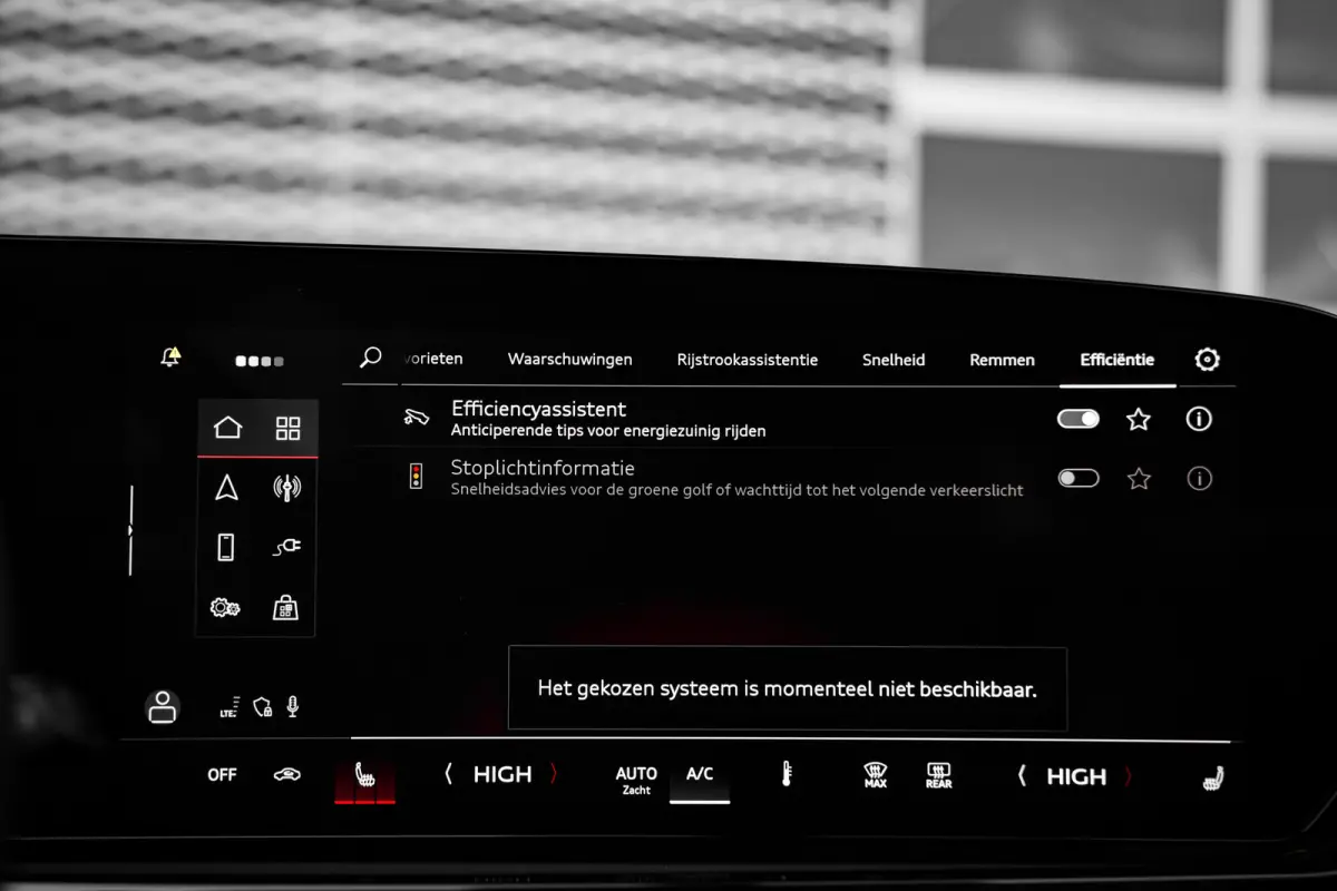 Avant 367pk Quattro S edition Competition | Panoramadak | Trekhaak | S-Sportstoel | Passenger Display |