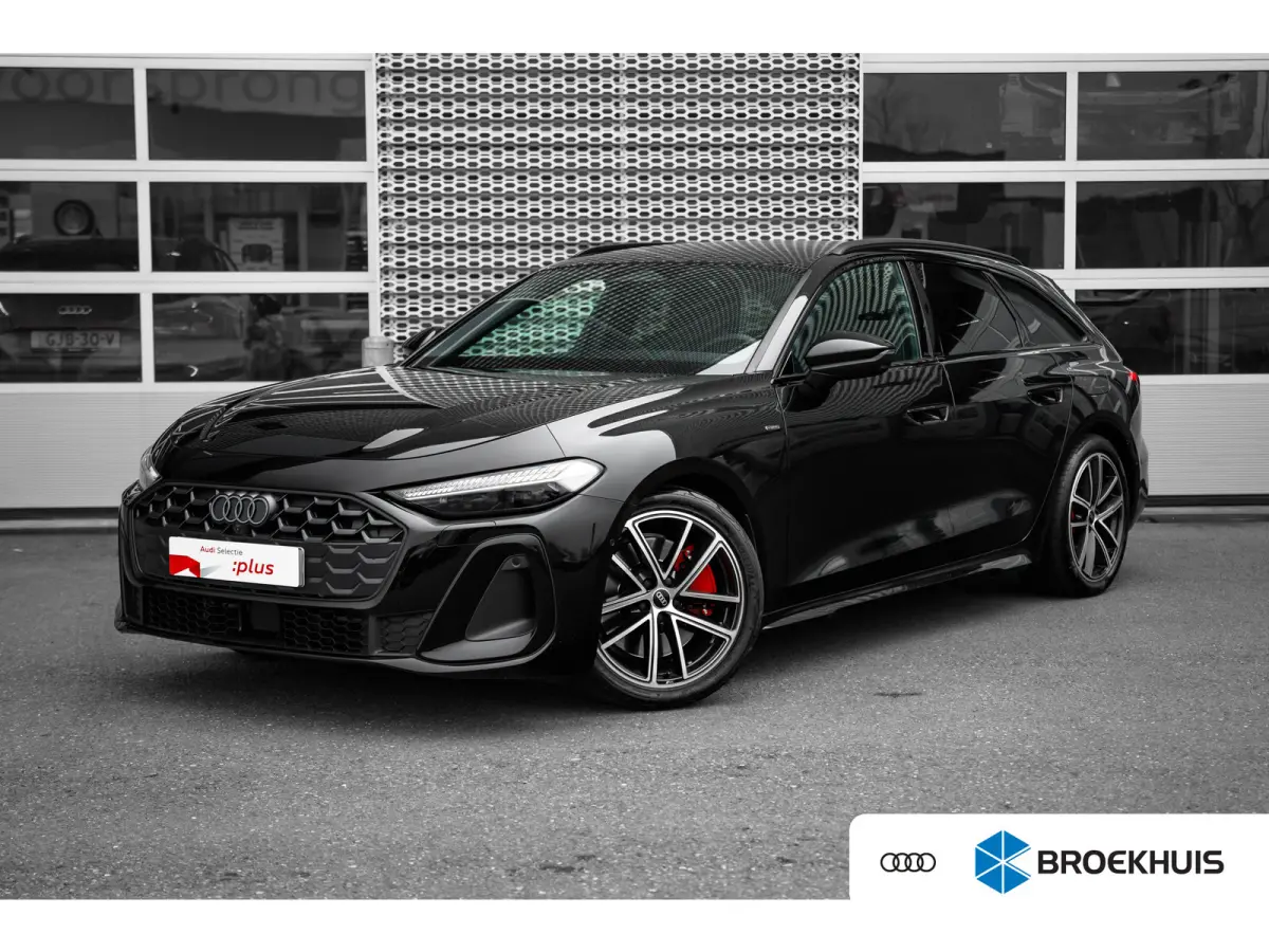 Avant 367pk Quattro S edition Competition | Panoramadak | Trekhaak | S-Sportstoel | Passenger Display |