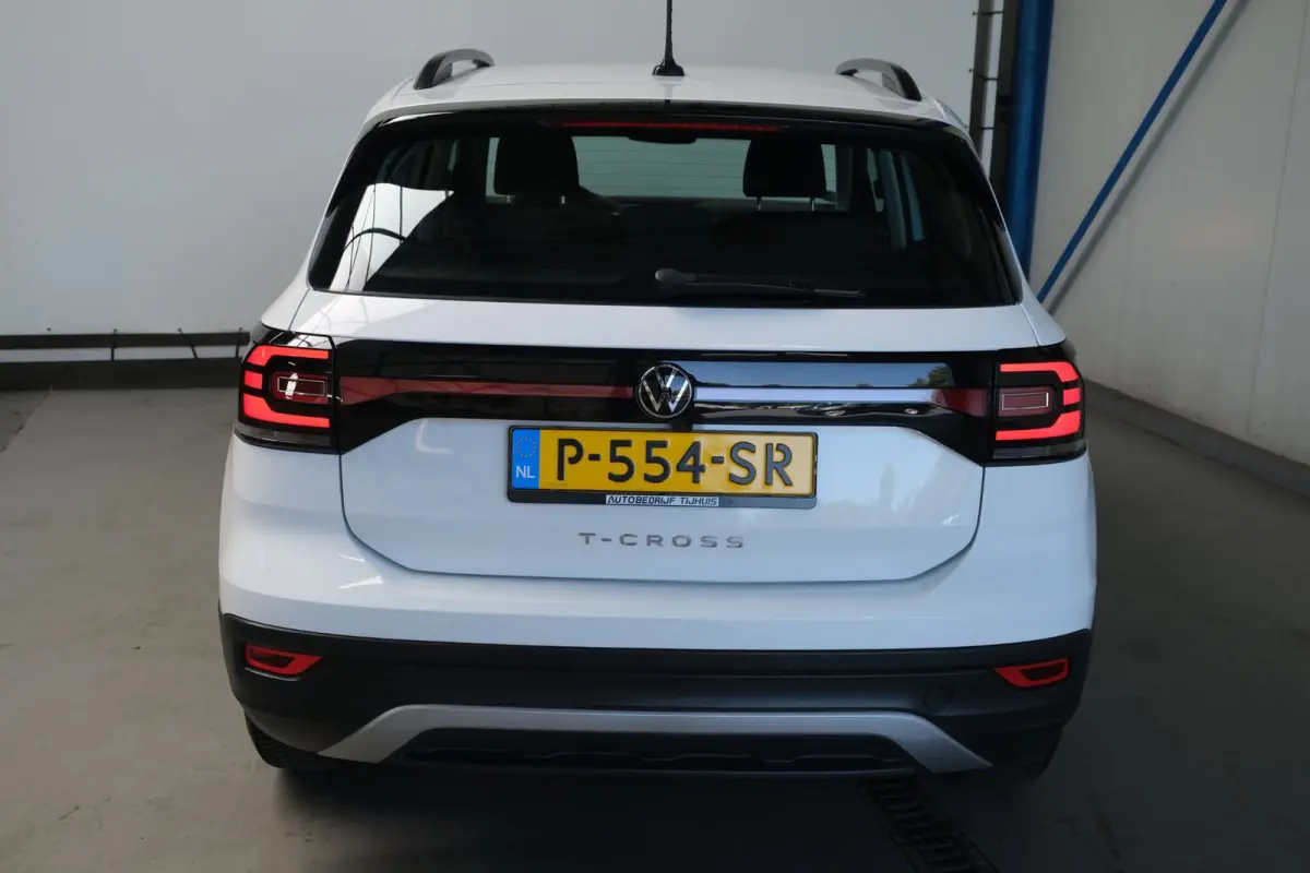 1.0 TSI Life - N.A.P. Airco, Cruise, Navi, Camera, Carplay.