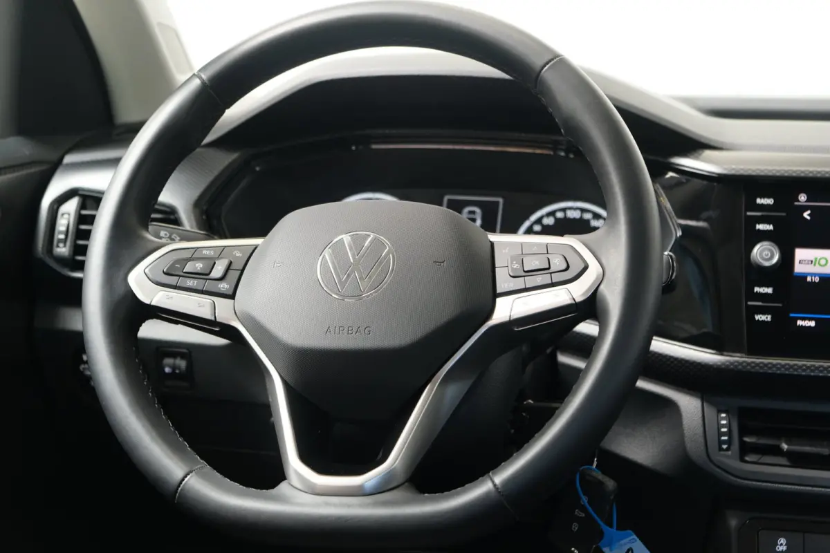 1.0 TSI Life - N.A.P. Airco, Cruise, Navi, Camera, Carplay.