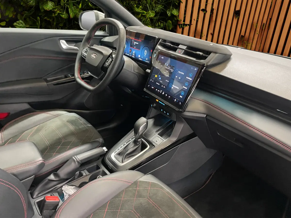 1.0 EcoBoost ST-Line X | Stuur/ stoelverw. | Pano | Adaptieve cruise | B&O |