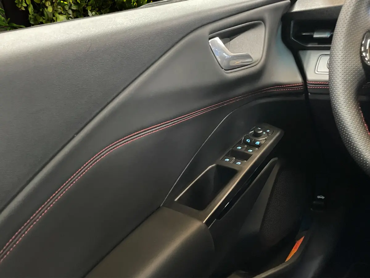 1.0 EcoBoost ST-Line X | Stuur/ stoelverw. | Pano | Adaptieve cruise | B&O |