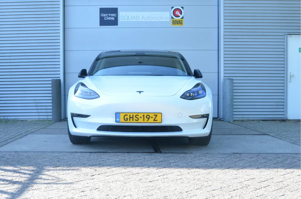 Performance AWD 75 kWh AutoPilot3.0 Ryzen
