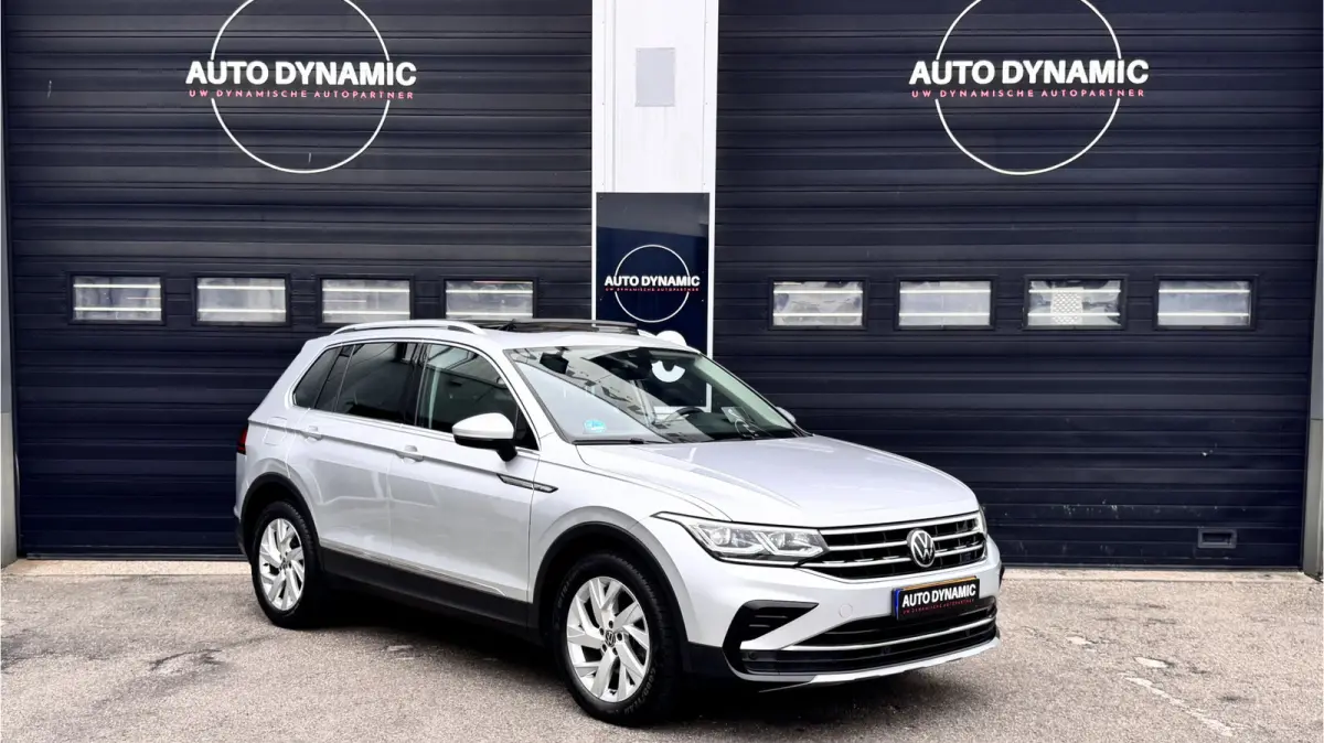 1.5 TSI R-Line Business+ DSG Panoramadak | HUD | Navi
