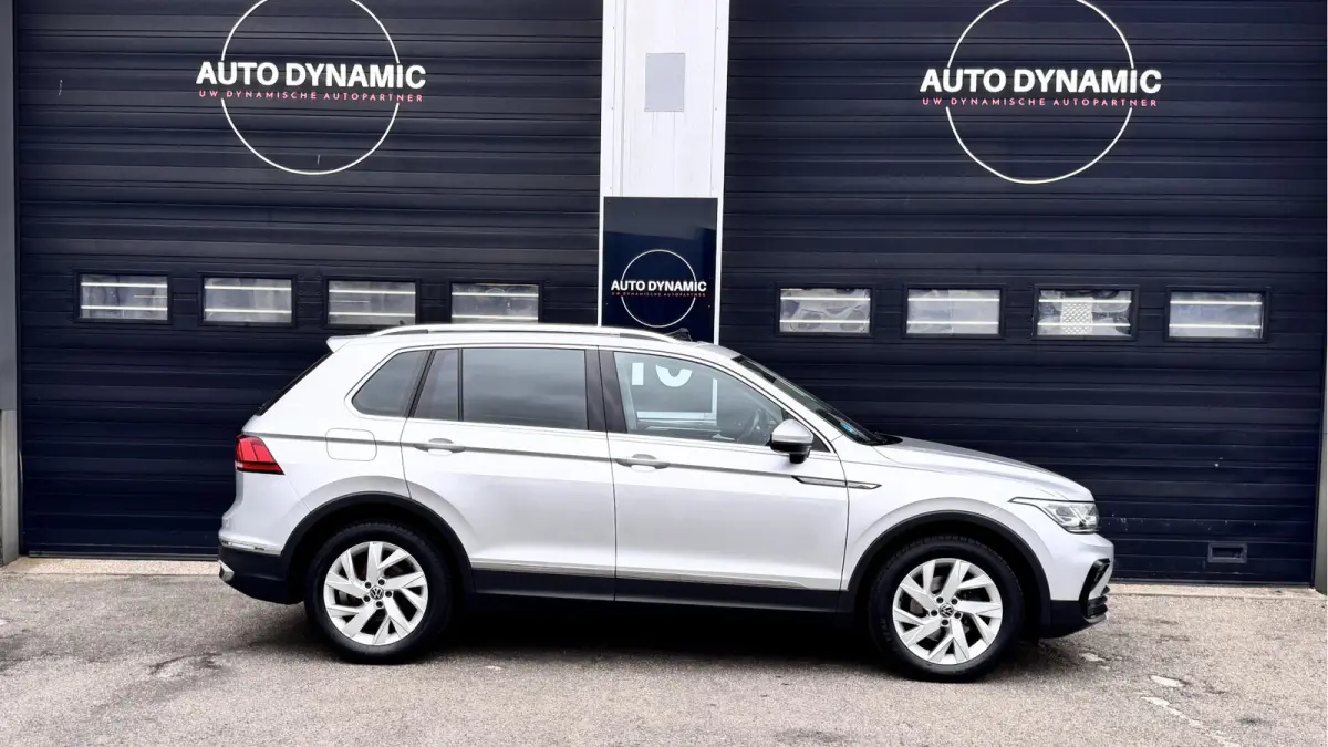 1.5 TSI R-Line Business+ DSG Panoramadak | HUD | Navi