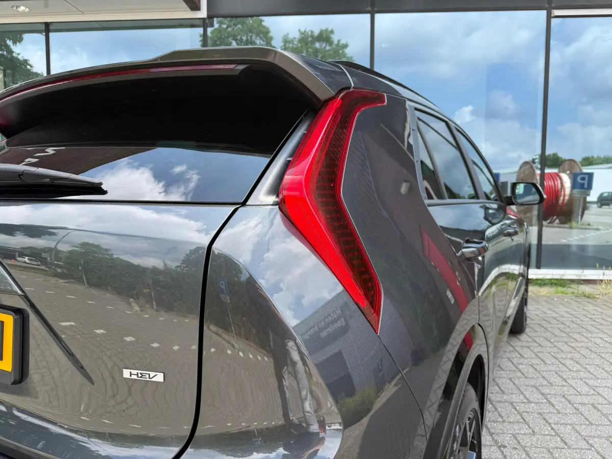 1.6 GDi Hybrid DynamicPlusLine - Navi - Climate - Camera - Half Leder