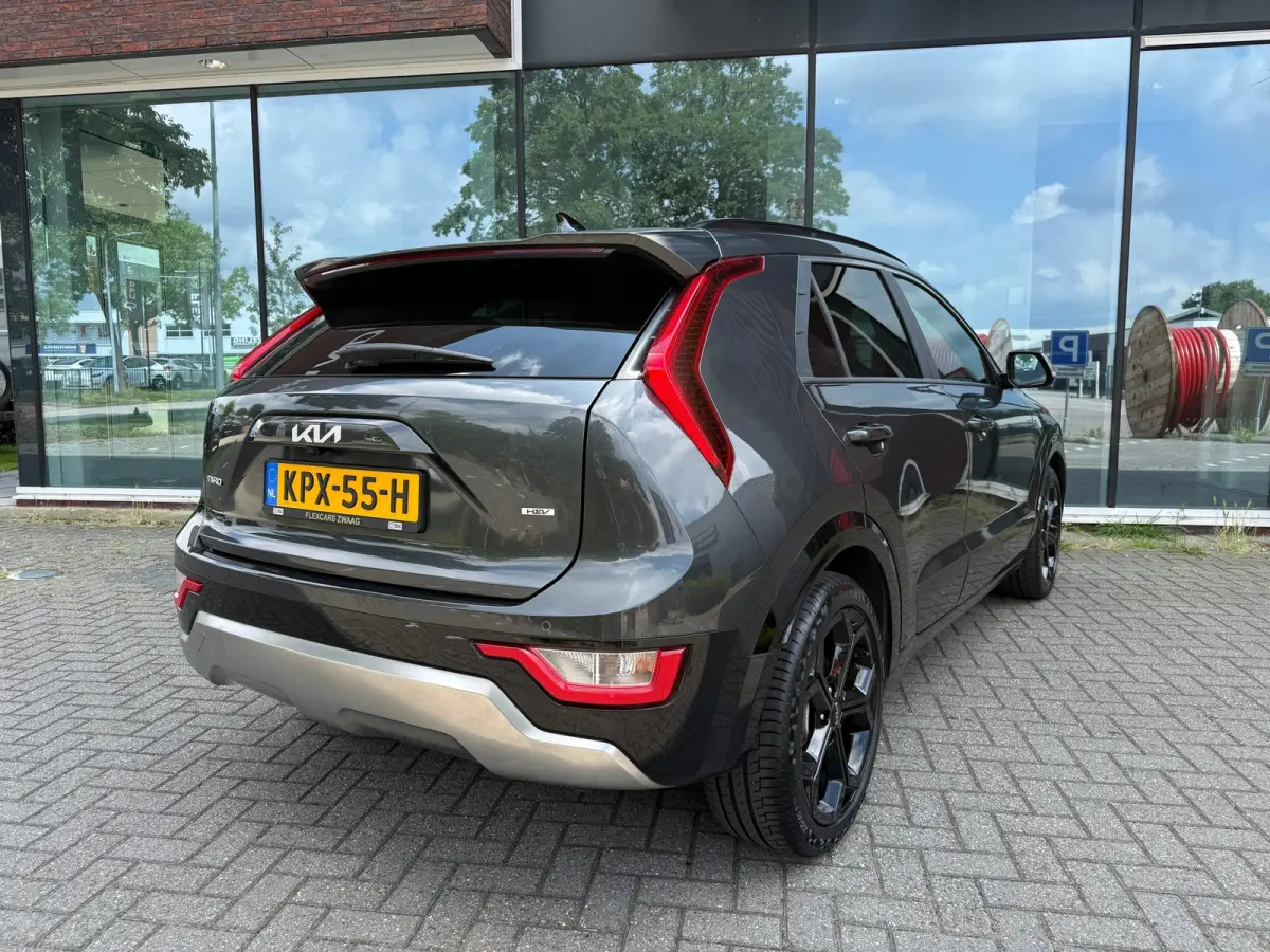 1.6 GDi Hybrid DynamicPlusLine - Navi - Climate - Camera - Half Leder