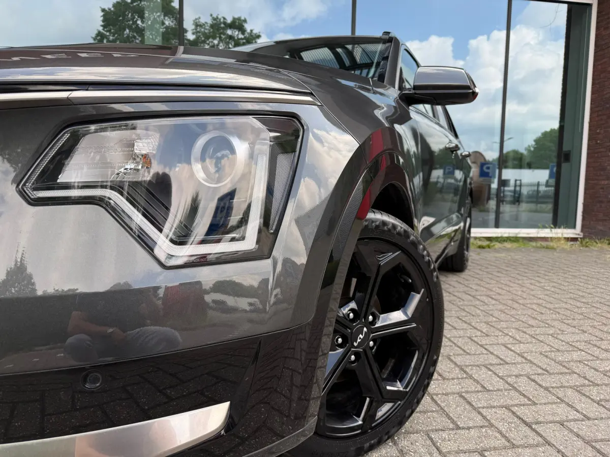 1.6 GDi Hybrid DynamicPlusLine - Navi - Climate - Camera - Half Leder