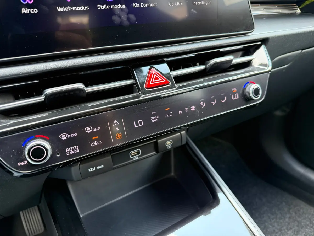 1.6 GDi Hybrid DynamicPlusLine - Navi - Climate - Camera - Half Leder