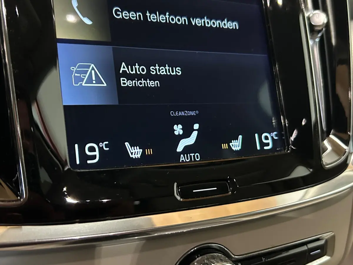 2.0 T5 Inscription - Keyless - Memory - Carplay