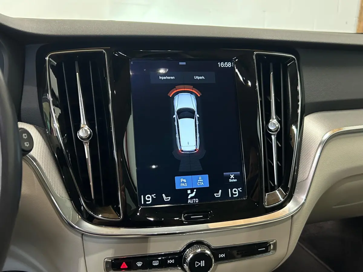 2.0 T5 Inscription - Keyless - Memory - Carplay