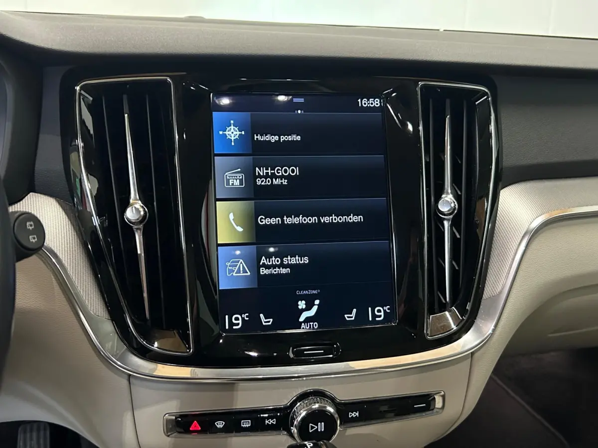 2.0 T5 Inscription - Keyless - Memory - Carplay