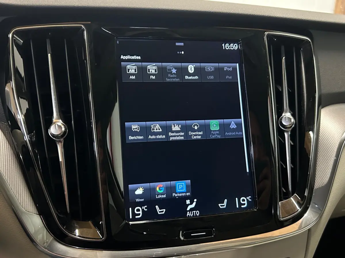 2.0 T5 Inscription - Keyless - Memory - Carplay