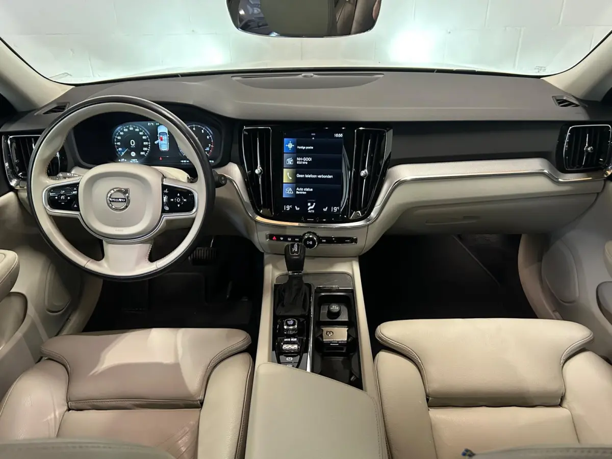 2.0 T5 Inscription - Keyless - Memory - Carplay