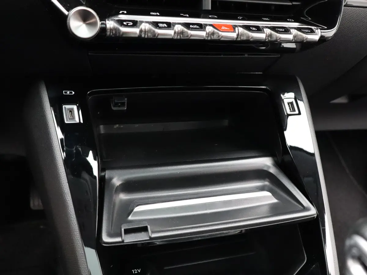 1.2 PureRech Allure | Achteruitrijcamera | Panoramadak | Cruise Control | Apple Carplay/Android Auto