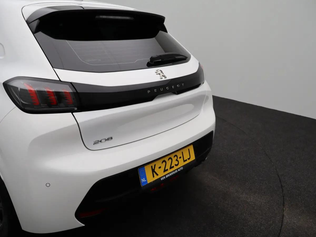 1.2 PureRech Allure | Achteruitrijcamera | Panoramadak | Cruise Control | Apple Carplay/Android Auto