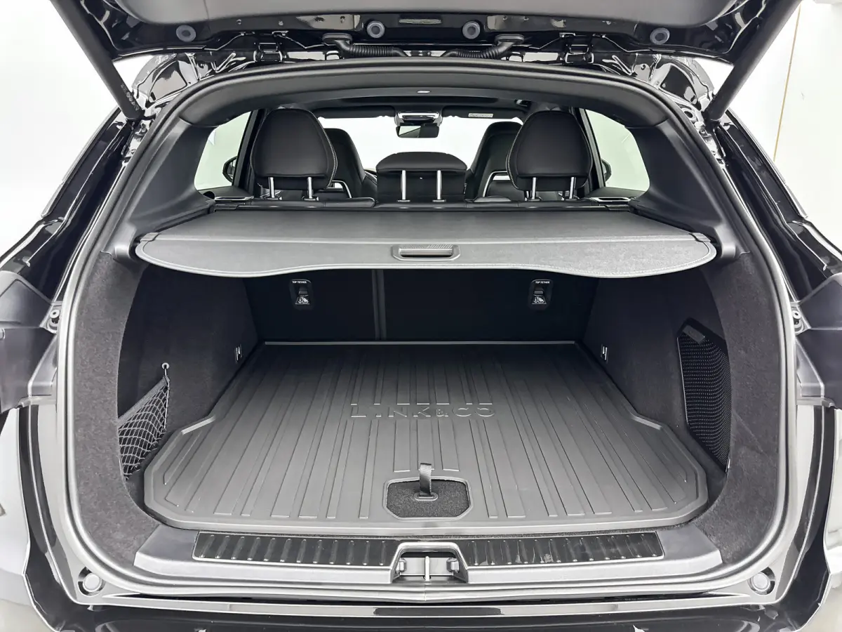 More | 20" | Panoramadak | Infinity Audio | 360 Camera | Adaptieve cruise | BLIS | Stoel/stuurverwarming | Full LED