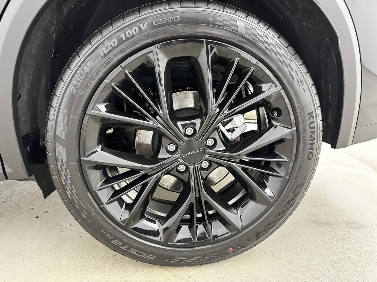 More | 20" | Panoramadak | Infinity Audio | 360 Camera | Adaptieve cruise | BLIS | Stoel/stuurverwarming | Full LED