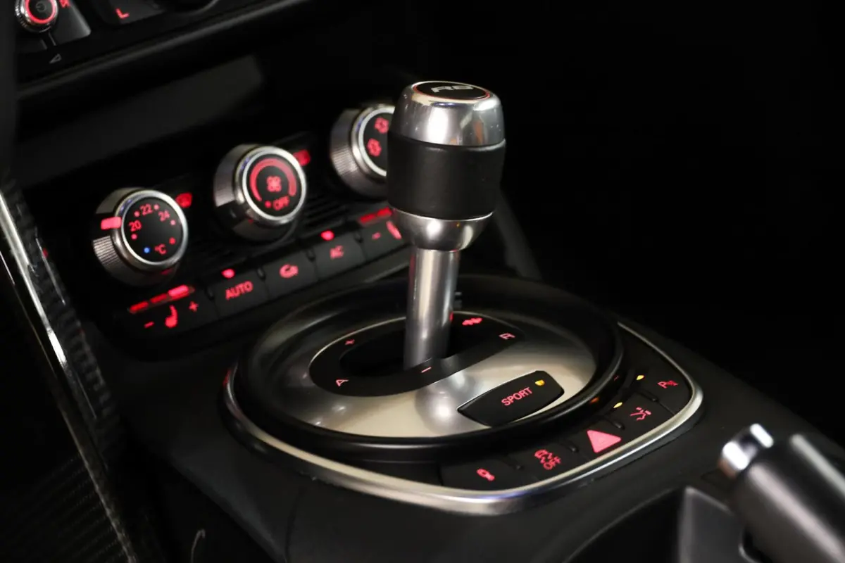 5.2 FSI quattro V10|Full Carbon|B&O Audio|Leder|