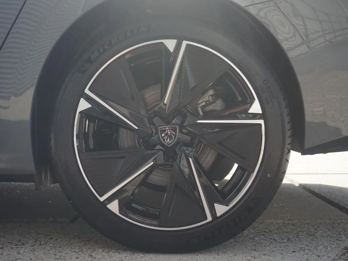 GT Avantage EV 54 kWh Elektrische achterklep l adaptief cruise control l 360 camera