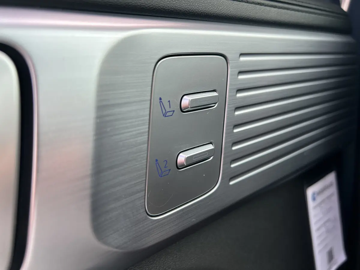 1.6 T-GDI 252pk PHEV Premium Plus 4WD 7p. | Elektrische trekhaak | Sidesteps | Premium Audio | Bestuurdersstoel met geheugen | Dodehoek detectie | Full-LED koplampen | Head-up display | Stoe