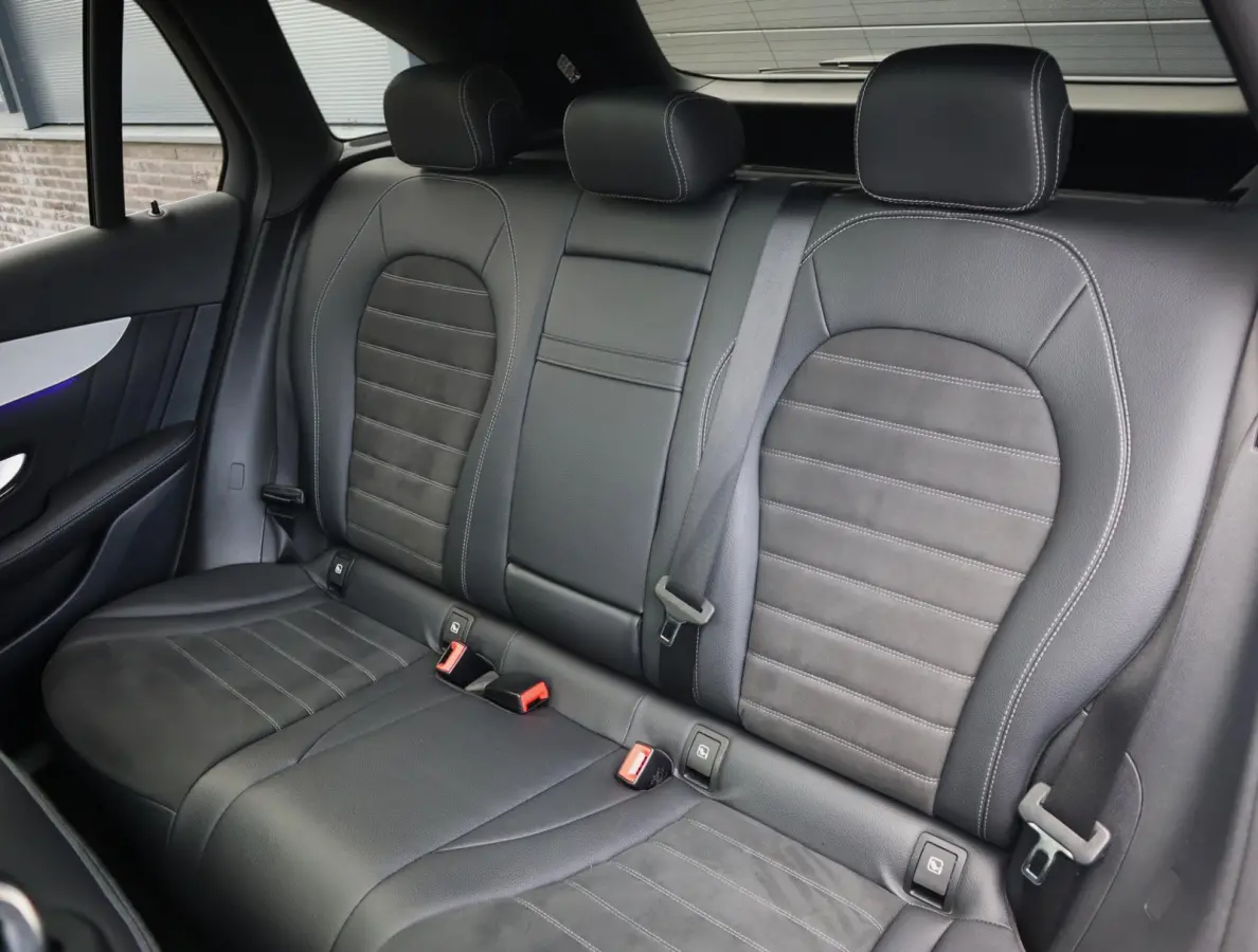 4MATIC AMG Line | Pano | Trekhaak | Burmester | ACC | Apple Carplay/Android Auto