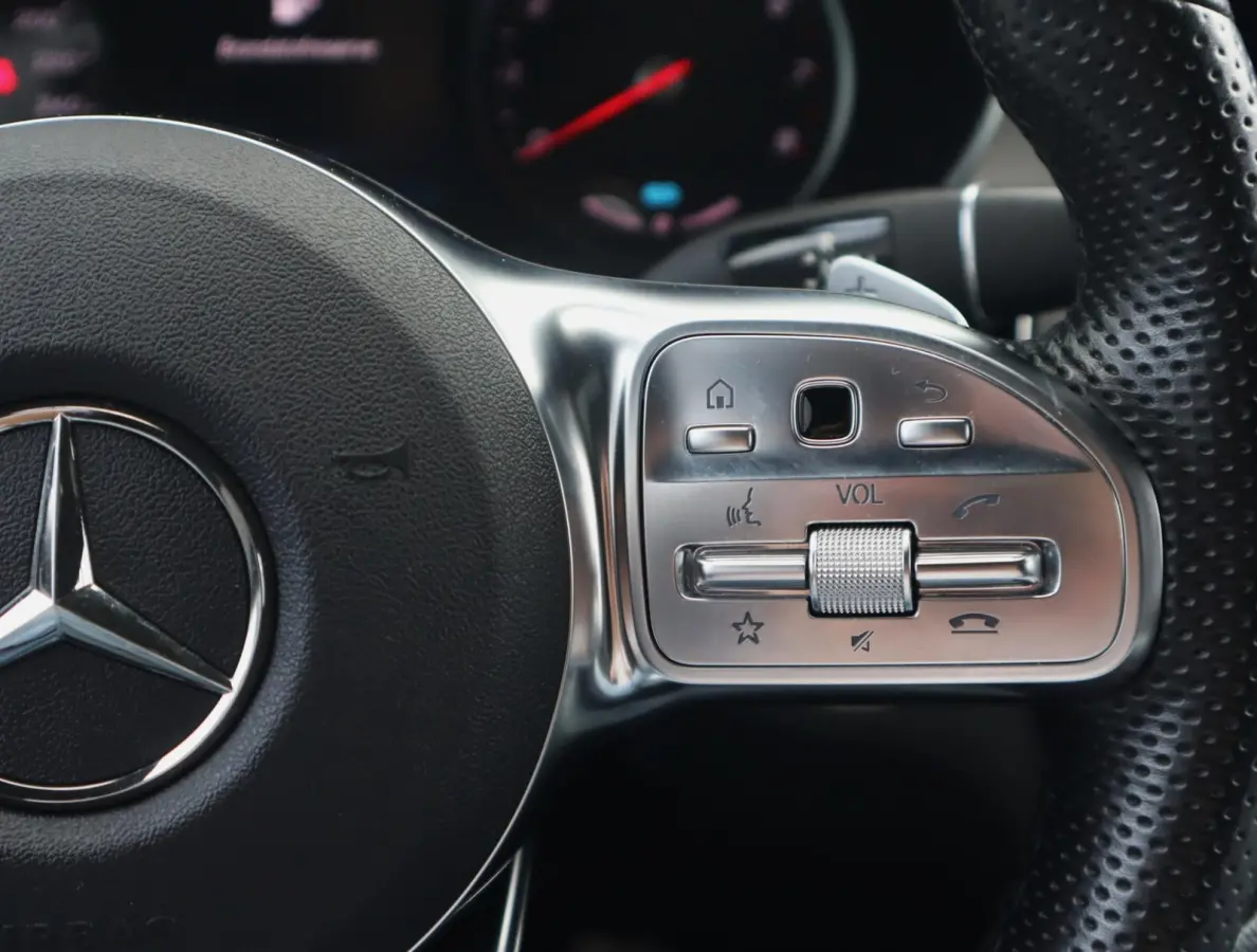 4MATIC AMG Line | Pano | Trekhaak | Burmester | ACC | Apple Carplay/Android Auto