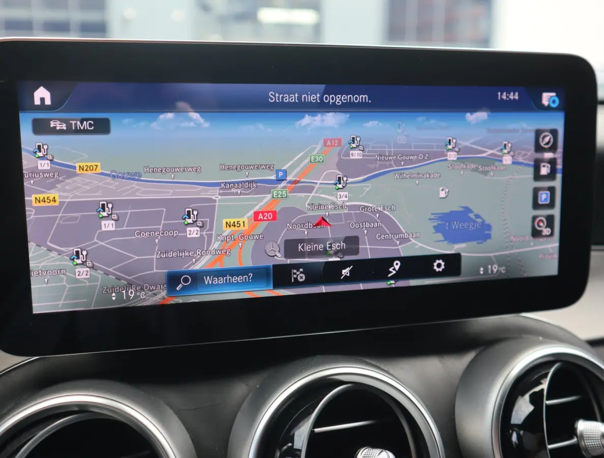 4MATIC AMG Line | Pano | Trekhaak | Burmester | ACC | Apple Carplay/Android Auto