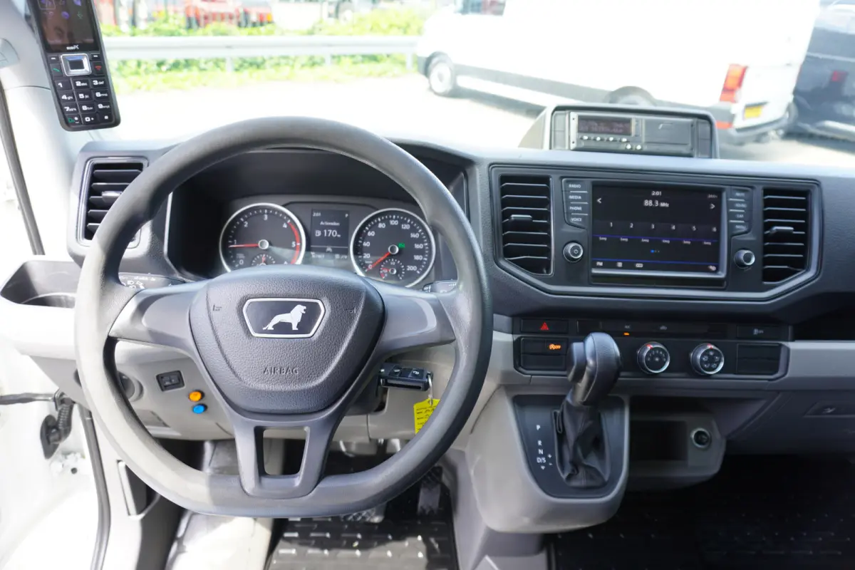 180pk Automaat Dubbellucht open laadbak Tacho Cruise control
