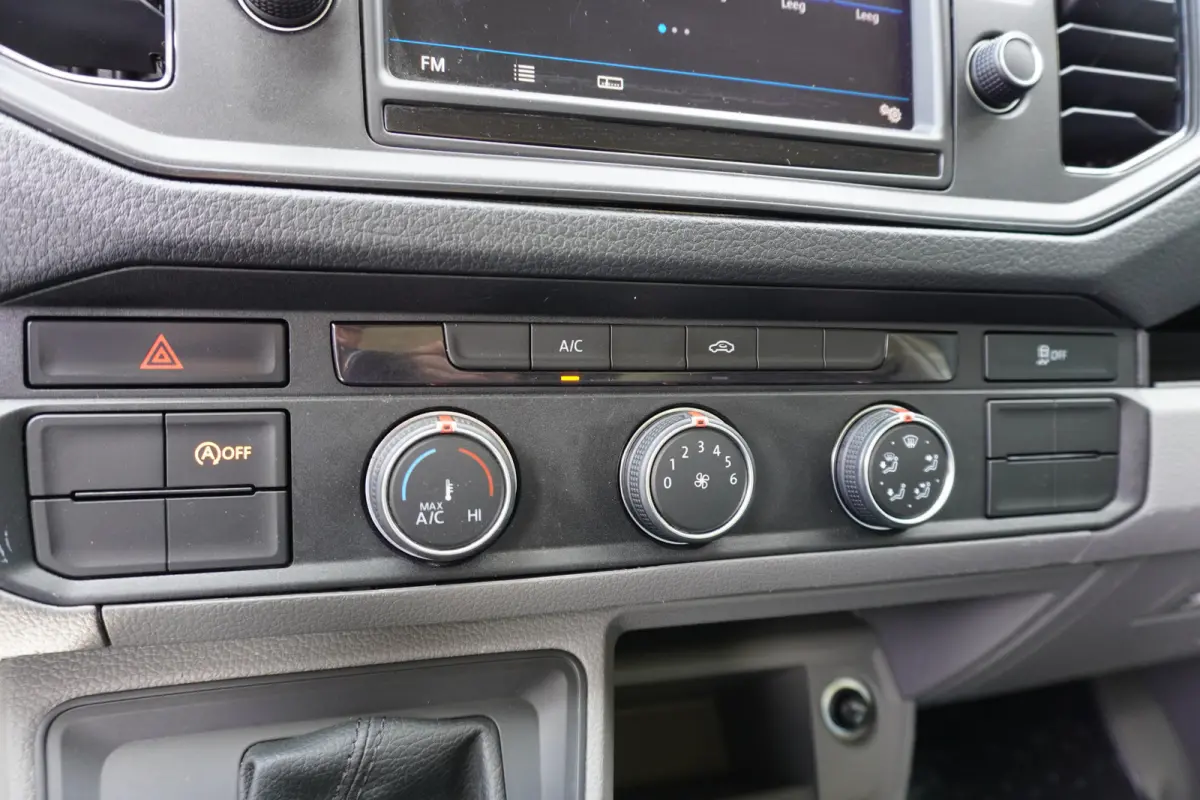 180pk Automaat Dubbellucht open laadbak Tacho Cruise control