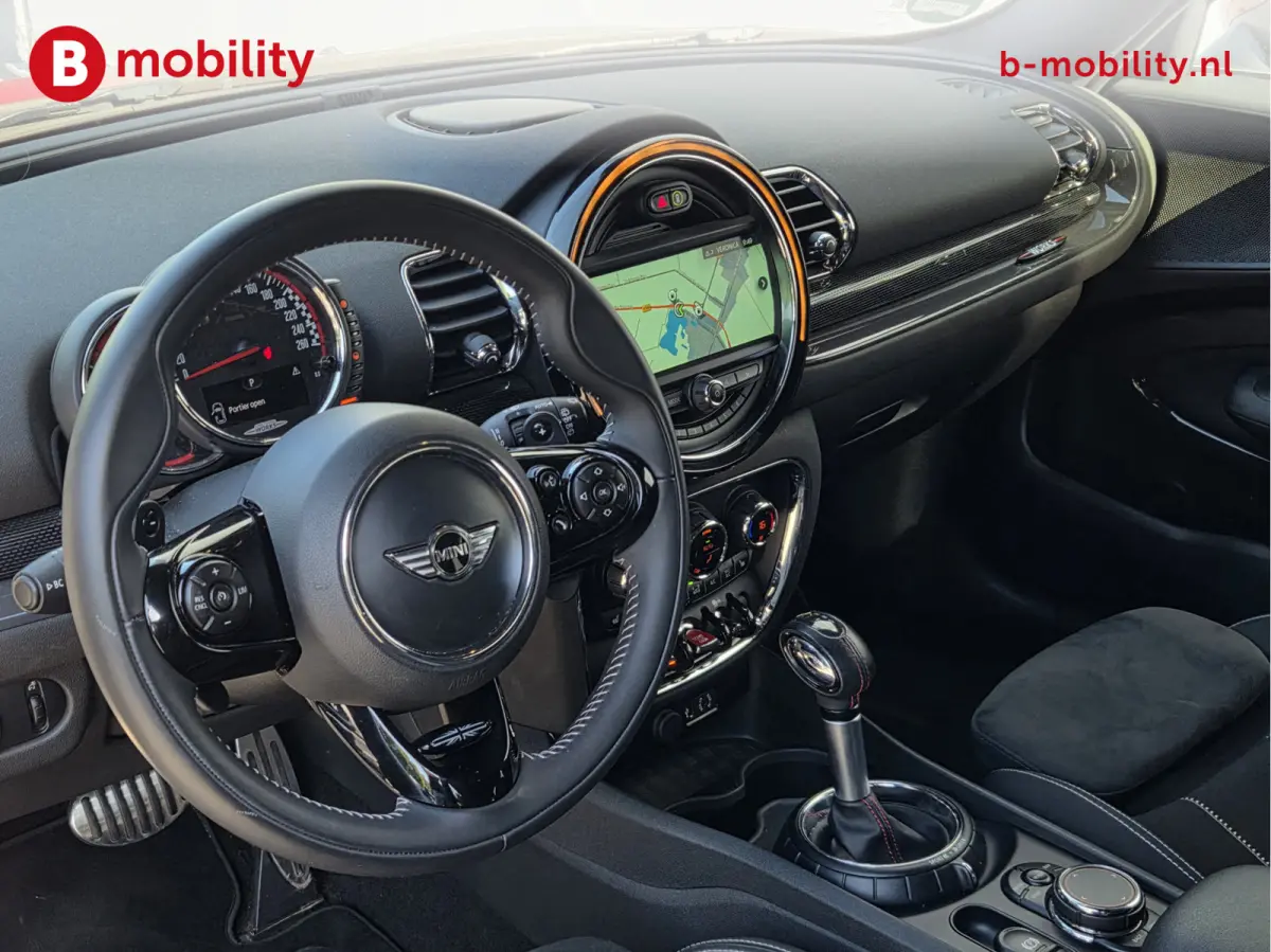2.0 John Cooper Works ALL4 Chili | LED | Navigatie | PDC | Cruise Control | Sportstoelen