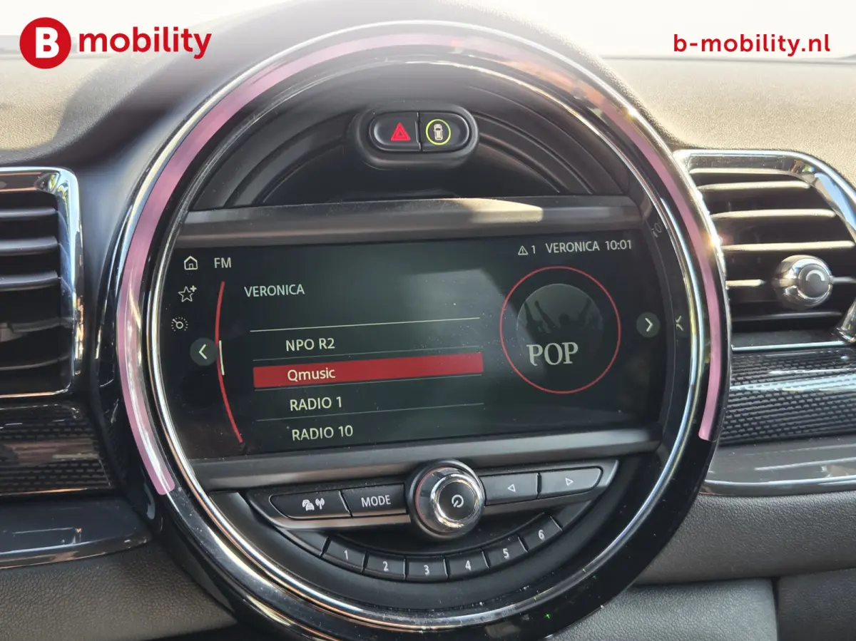 2.0 John Cooper Works ALL4 Chili | LED | Navigatie | PDC | Cruise Control | Sportstoelen