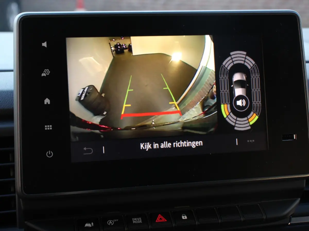 2.0 Blue dC1 150PK L2H1 Dubbele Cabine Automaat Navigatie Airco Lichtmetalen velgen Betimmering Trekhaak Camera Parkeer sensoren Dab