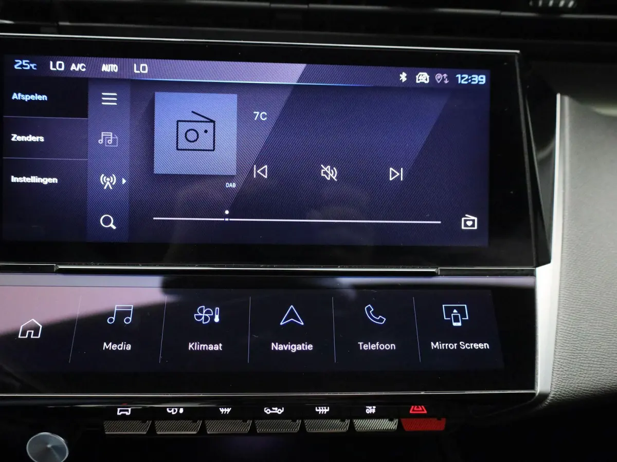 1.6 Plug-in Hybrid 180 GT | Apple Carplay / Android Auto | Panoramadak | Camera | Parkeersensoren | Stoelverwarming |