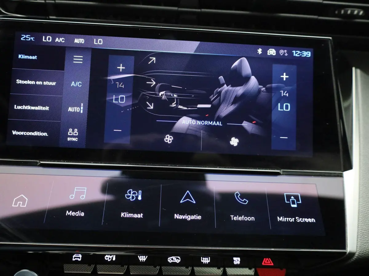 1.6 Plug-in Hybrid 180 GT | Apple Carplay / Android Auto | Panoramadak | Camera | Parkeersensoren | Stoelverwarming |