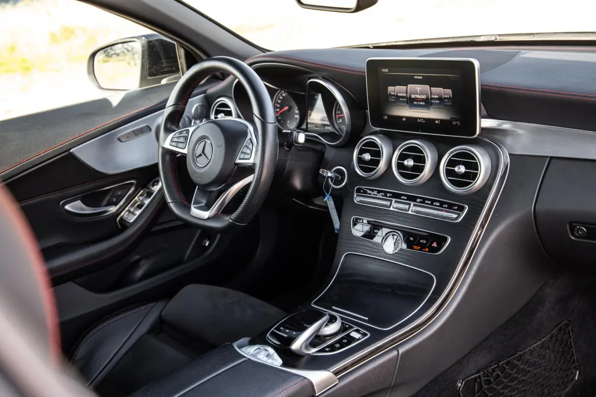 AMG 43 4MATIC DEALER ONDERHOUDEN / NEKVERWARMING / CAMERA / BURMESTER / AIRCO