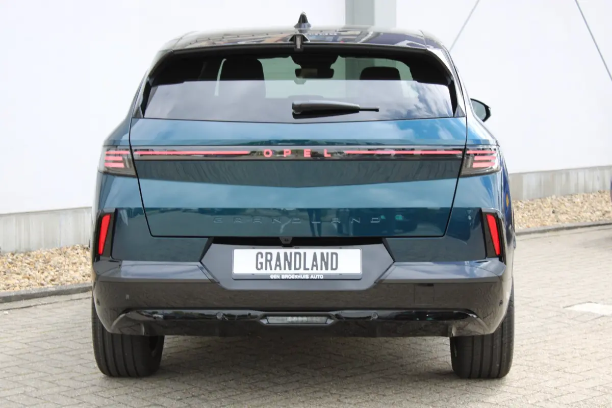 AWD 325 pk Ultimate 73 kwh / 8 jaar garantie / Leder / Panoramadak / 20"inch / 360 camera | 20'' Lichtmetalen wielen ''Diamond Cut Aero'' | 360 graden camera | Draadloze telefoonlader (Induc