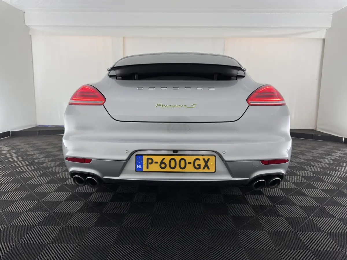 3.0 S E-Hybrid (Plug-In) Aut. *PANO | LEATHER | XENON | HEATED-SPORTSEATS | MEMORY-PACK | BOSE-SOUND | AIR-SUSPENSION | NAVI-FULLMAP | CAMERA | PRIVACY-GLASS | SHIFTPADDLES | ECC | PDC | CRU