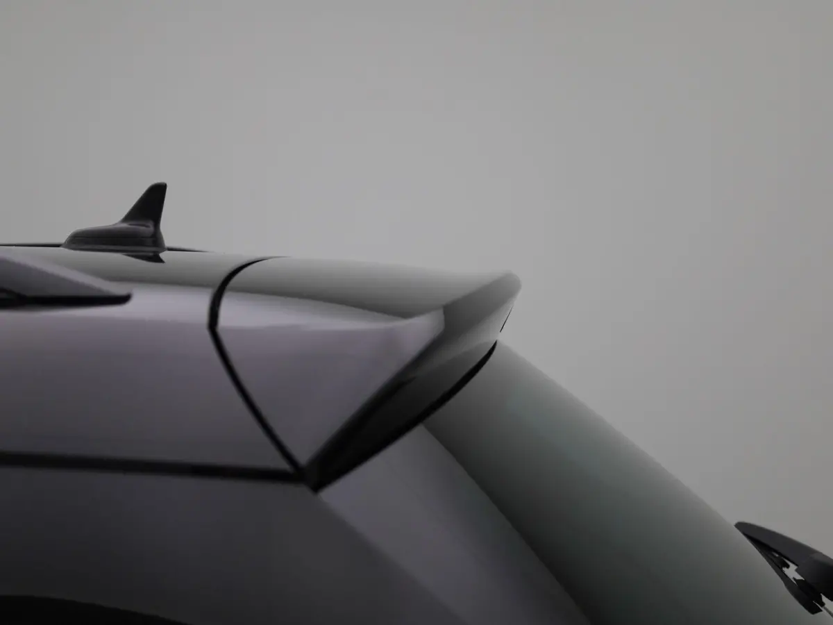 1.0 TSI Style Business Intense | Apple Carplay / Android Auto | Camera | Parkeersensoren | Stoelverwarming | Stuurverwarming |