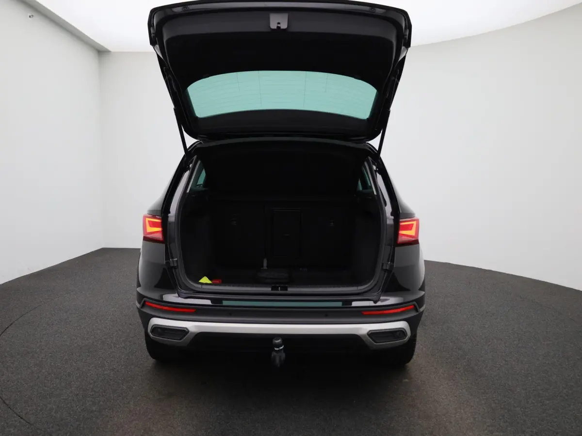 1.0 TSI Style Business Intense | Apple Carplay / Android Auto | Camera | Parkeersensoren | Stoelverwarming | Stuurverwarming |