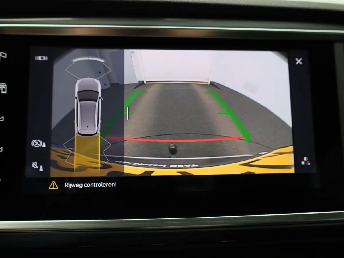 1.0 TSI Style Business Intense | Apple Carplay / Android Auto | Camera | Parkeersensoren | Stoelverwarming | Stuurverwarming |