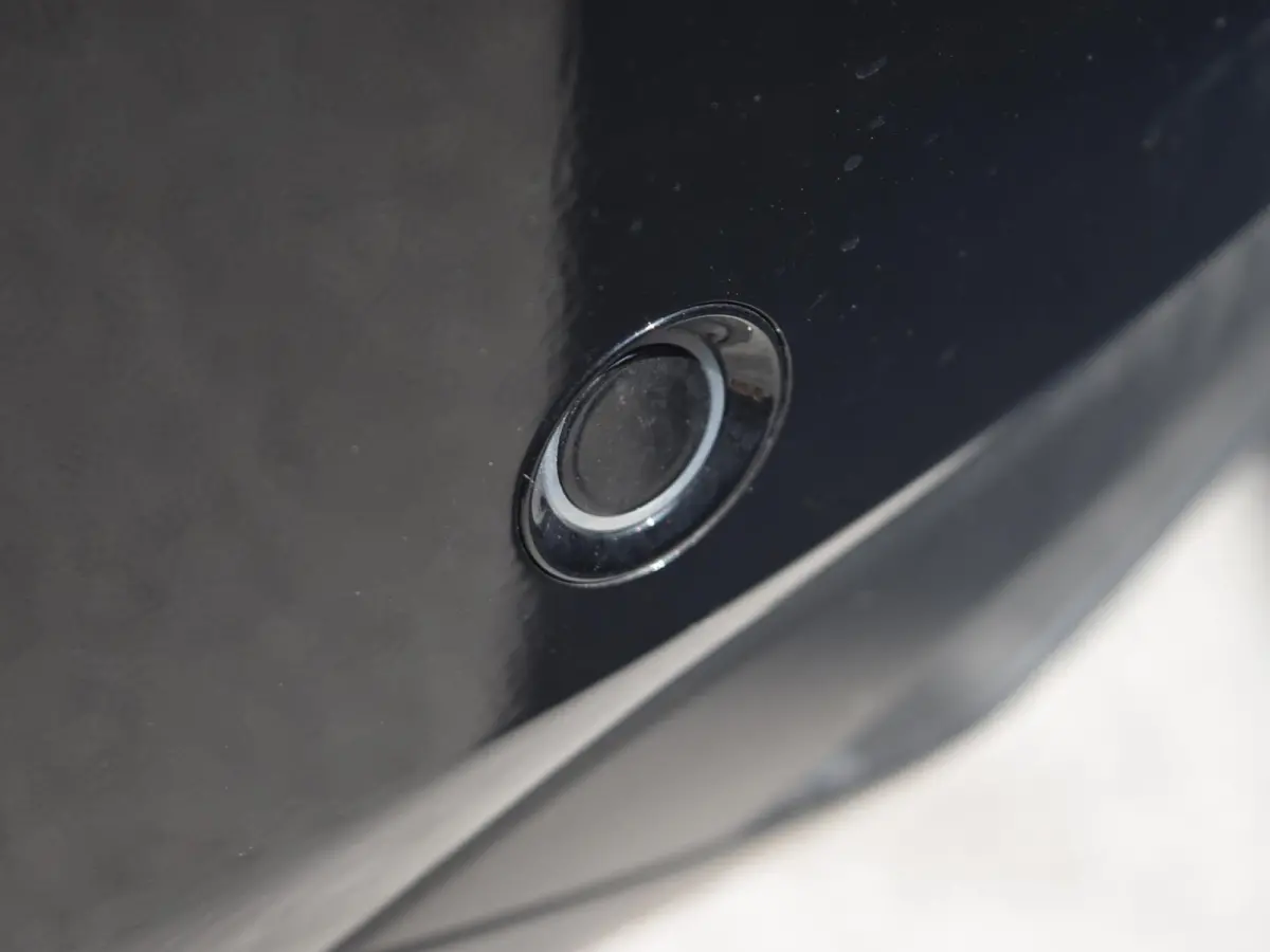 1.6 Plug-In Hybrid 195 Business