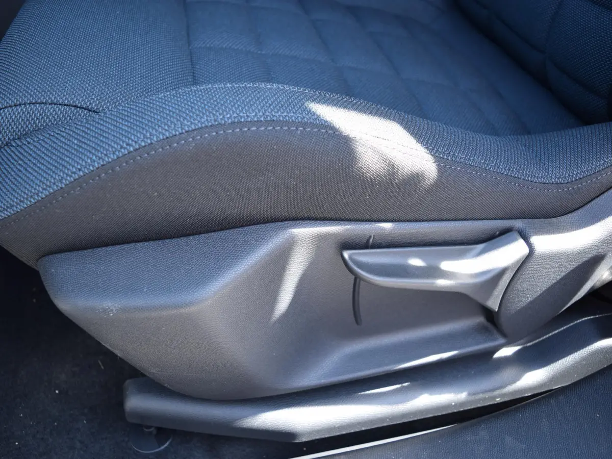 1.6 Plug-In Hybrid 195 Business