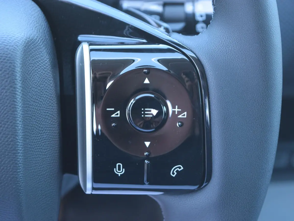 1.6 Plug-In Hybrid 195 Business