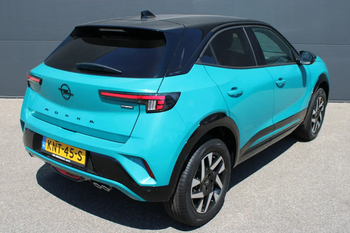 GS | Nieuw | Automaat | Navigatie | Camera | Carplay | Parkeersensoren |