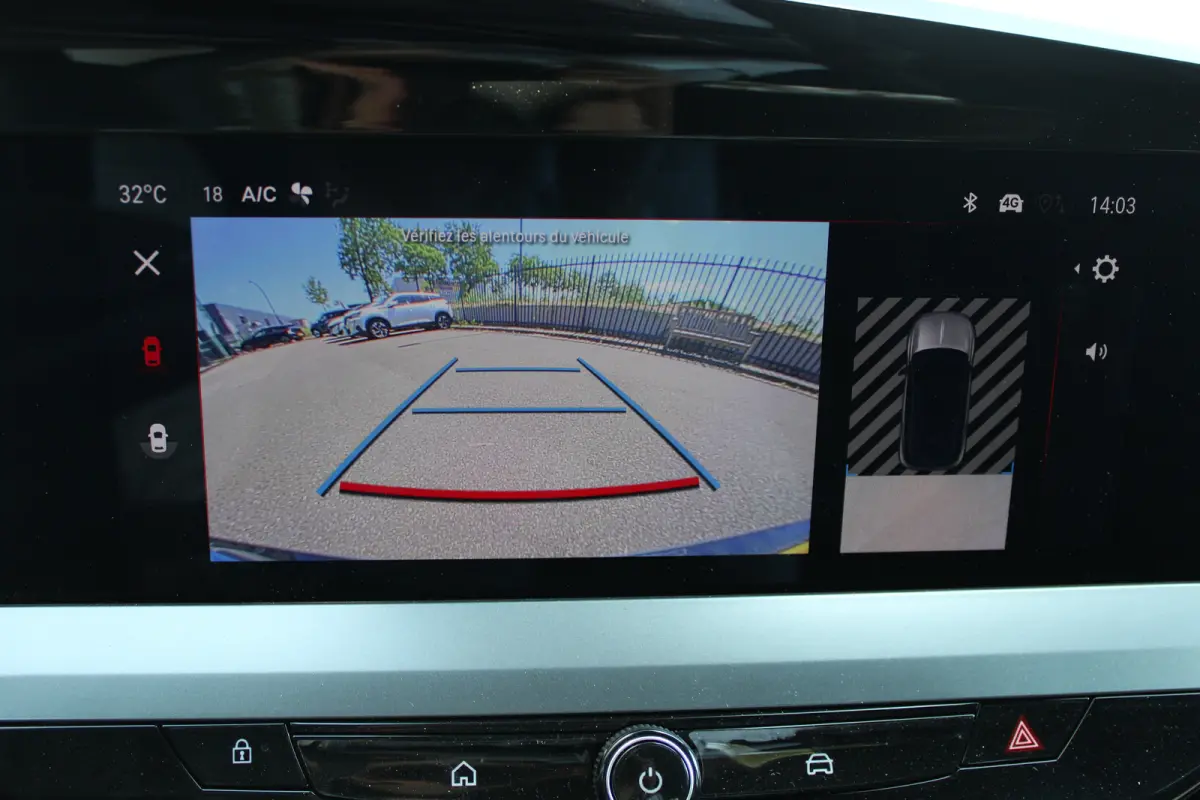 GS | Nieuw | Automaat | Navigatie | Camera | Carplay | Parkeersensoren |