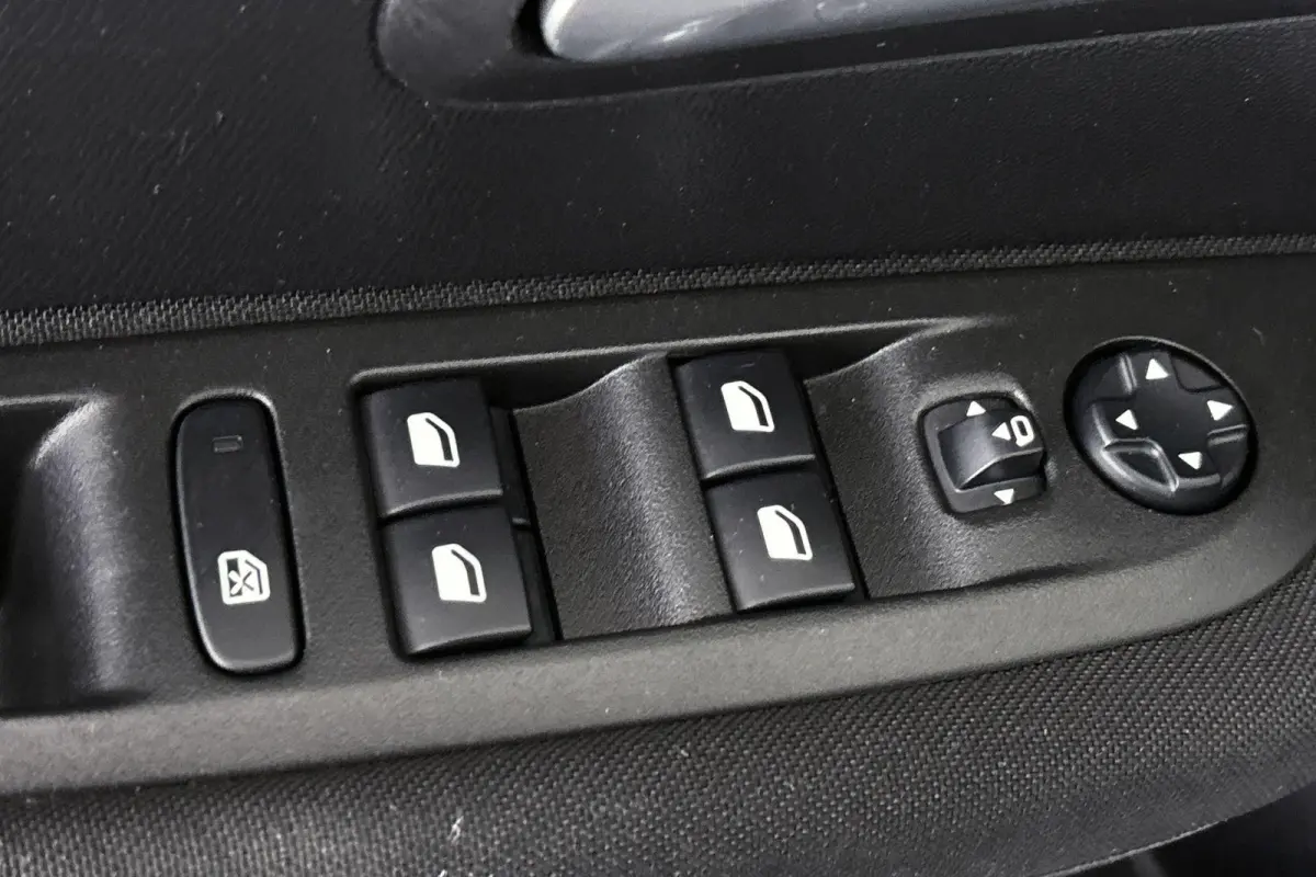 1.2 PureTech Active Pack 1e Eigenaar Navigatie Apple CarPlay