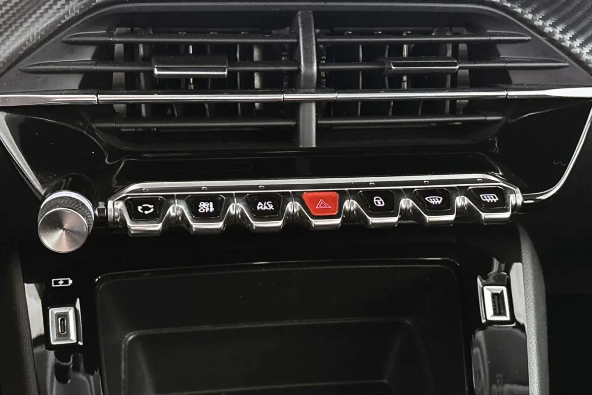 1.2 PureTech Active Pack 1e Eigenaar Navigatie Apple CarPlay