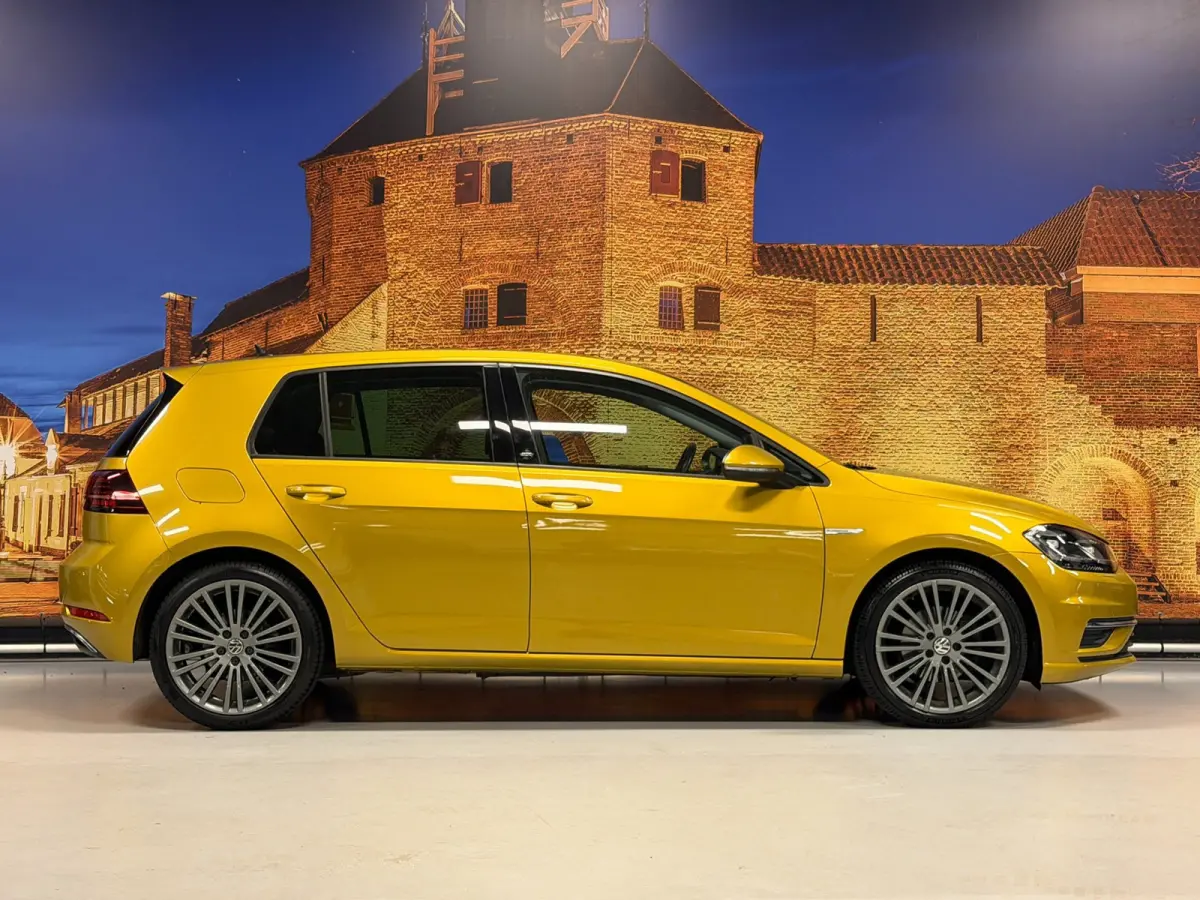1.5 TSI Highline Sound Automaat LED PDC Carplay